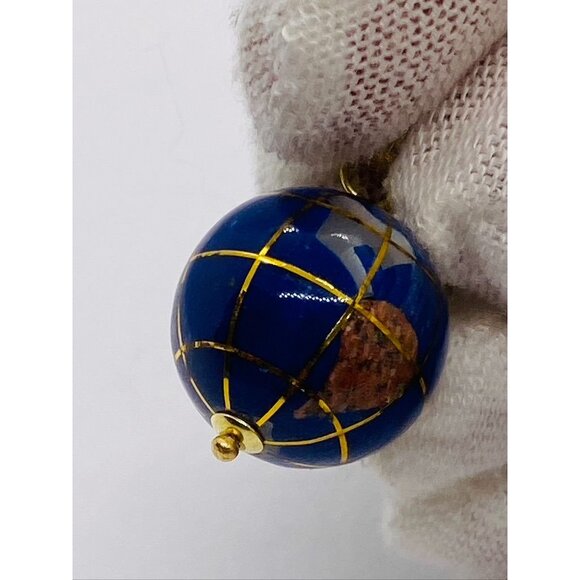 Vintage 14K 585 Gold Globe and Enamel Pendant Signed - Picture 6 of 8